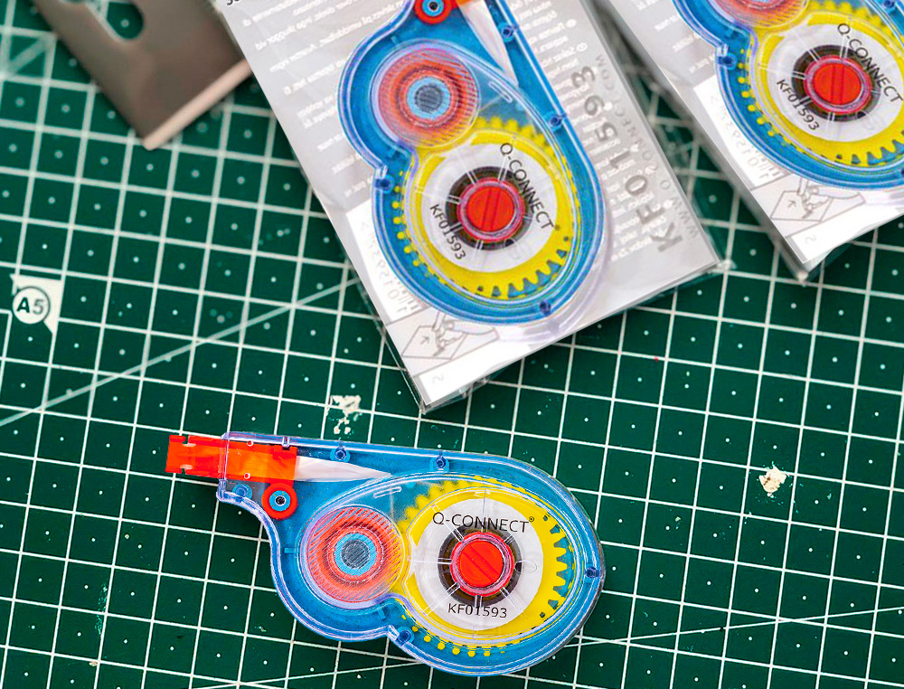 CORRECTEUR Q-CONNECT DÉVIDOIR RUBAN 5MMX8M CORRECTION LATÉRALE RÉÉCRITURE IMMÉDIATE INVISIBLE PHOTOCOPIE