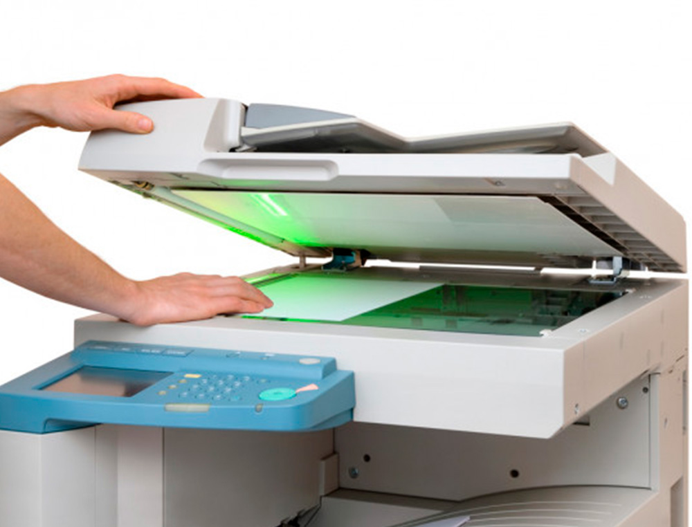 PAPIER Q-CONNECT MULTIFONCTION ULTRAWHITE A4 160G/M2 BLANCHEUR 170 OPACITÉ 96 RIGIDITÉ 60 250 FEUILLES