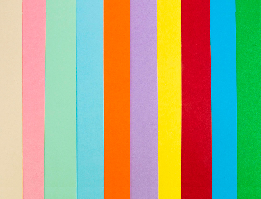 PAPIER CARTONNÉ LIDERPAPEL A4 180G/M2 10 COLORIS ASSORTIS PAQUET 100F